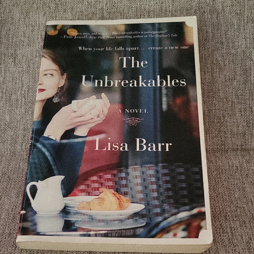 **3 for 10 Book And Movie Bundle** The Unbreakables By Lisa Barr